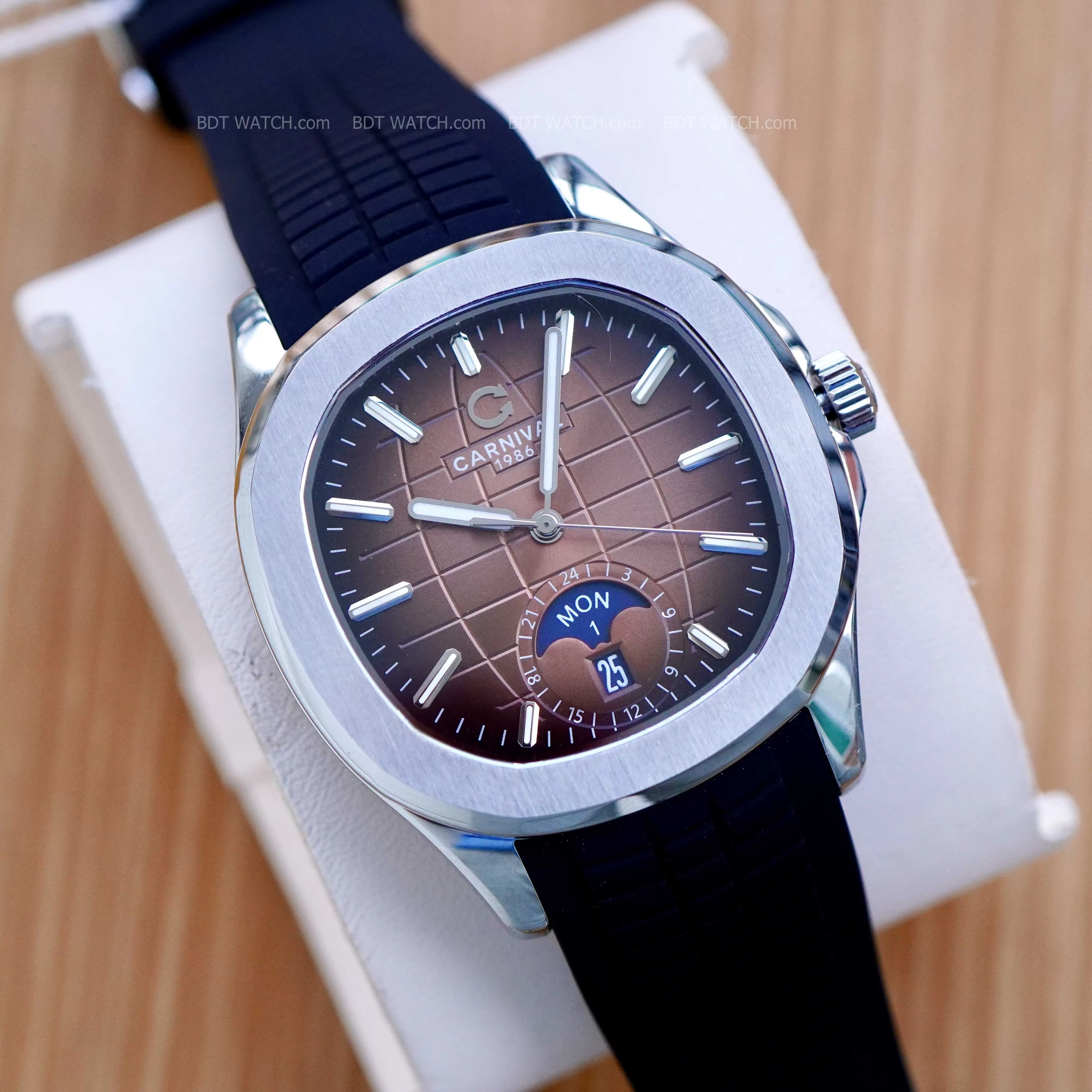 Đồng Hồ Carnival Nam 8113G-VT-DCS-N