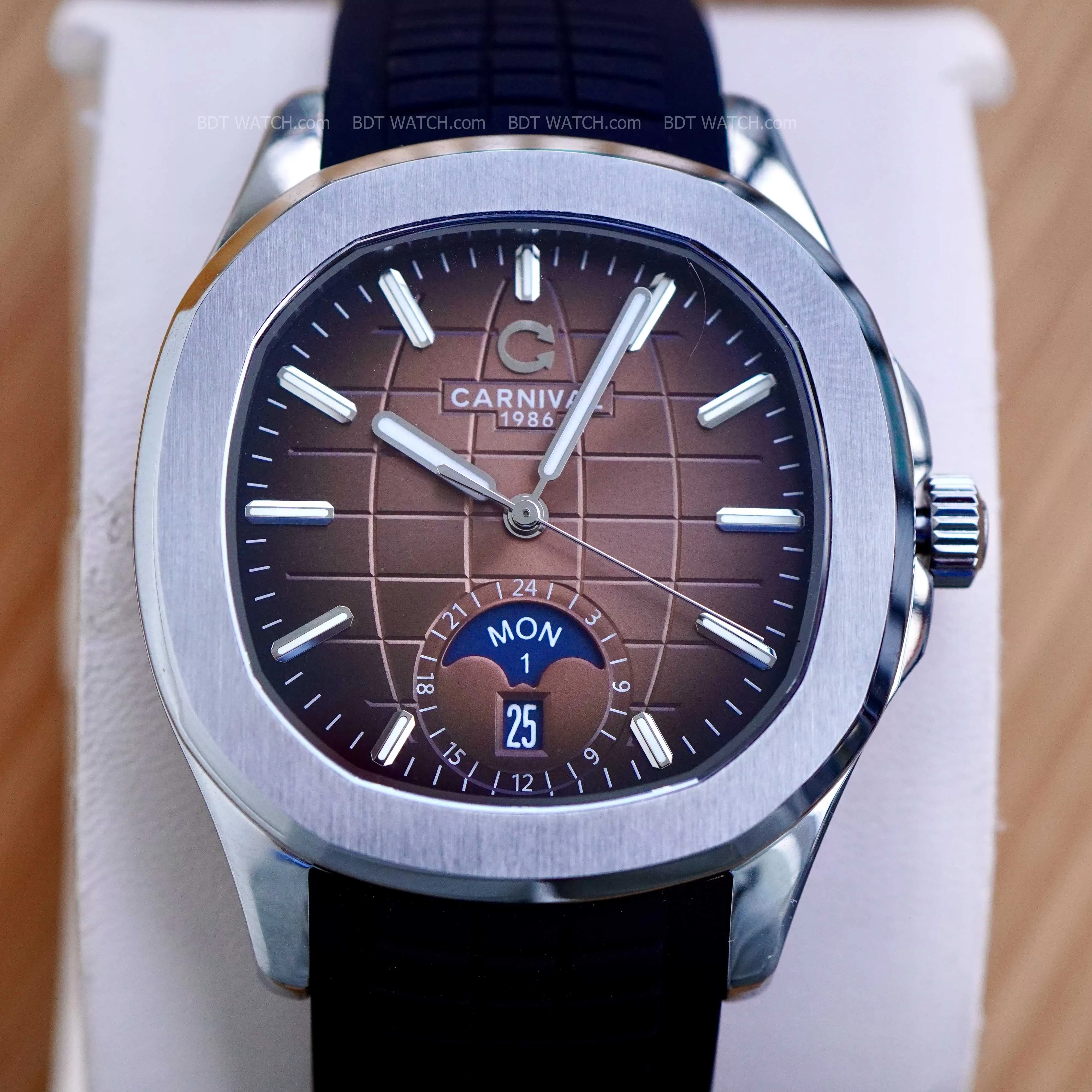 Đồng Hồ Carnival Nam 8113G-VT-DCS-N