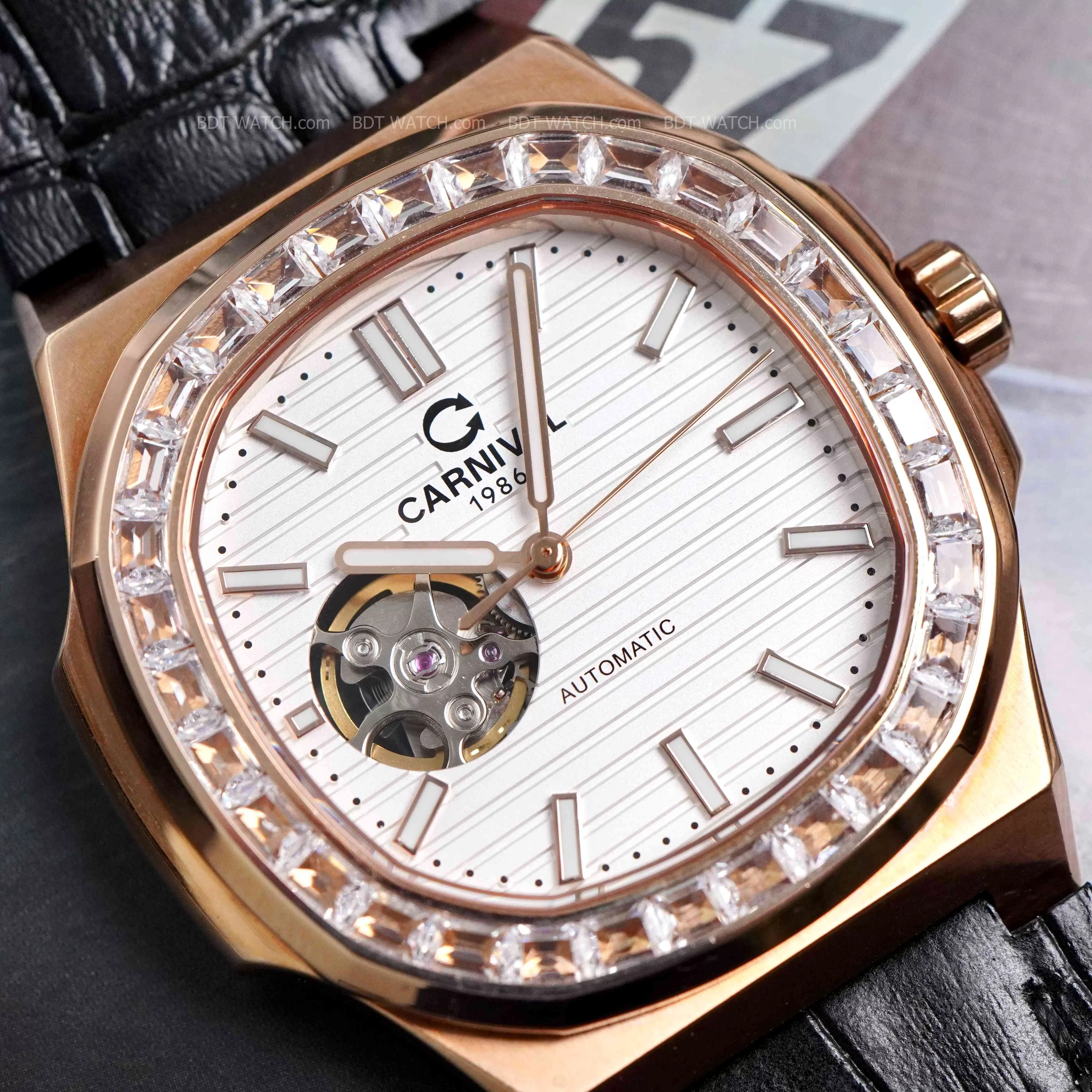 Đồng Hồ Carnival Nam 8128G ( 8128G-VH-DD-T )