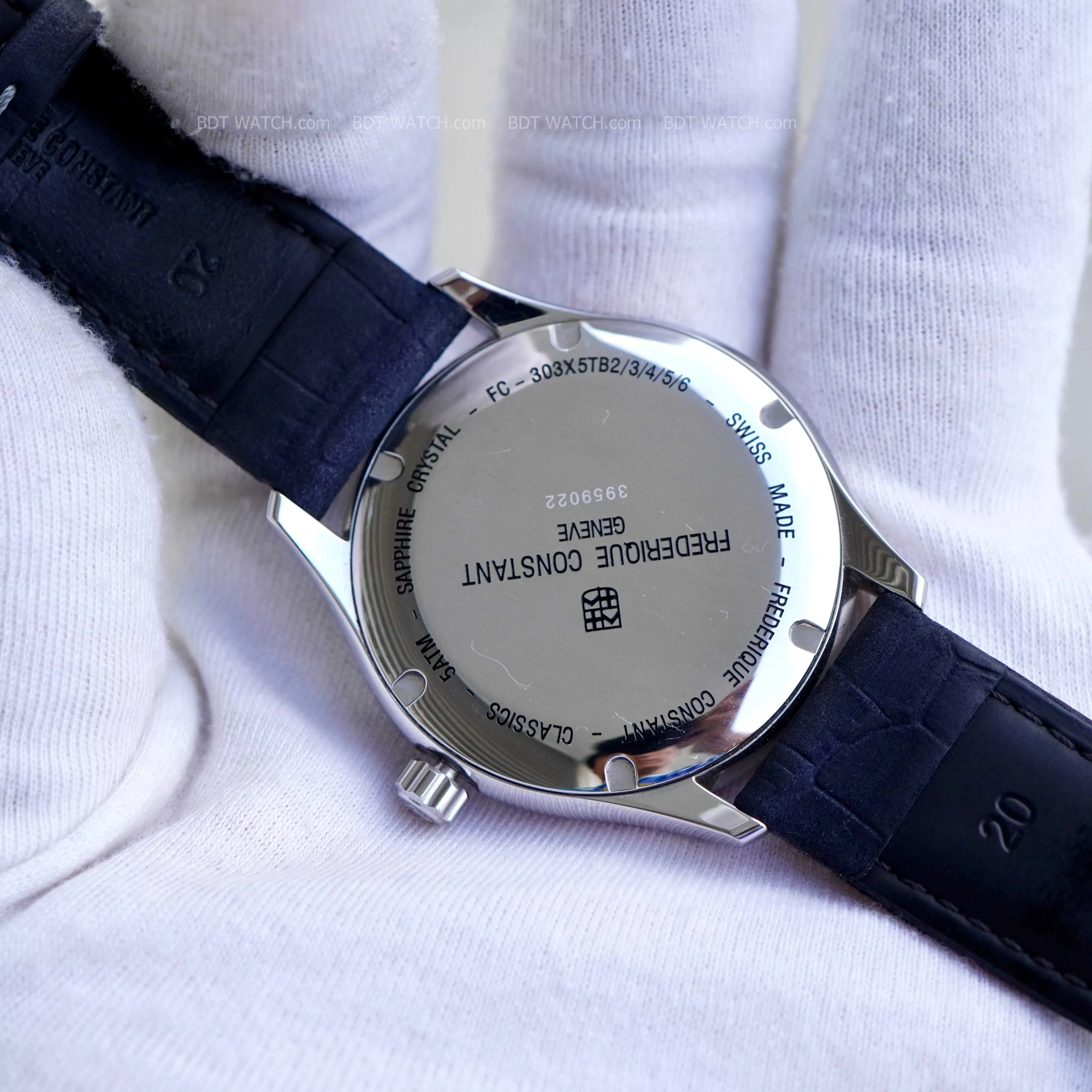 Đồng Hồ Frederique Constant FC-303NN5B6 FC303NN5B6 Used ( Qua Sử Dụng )