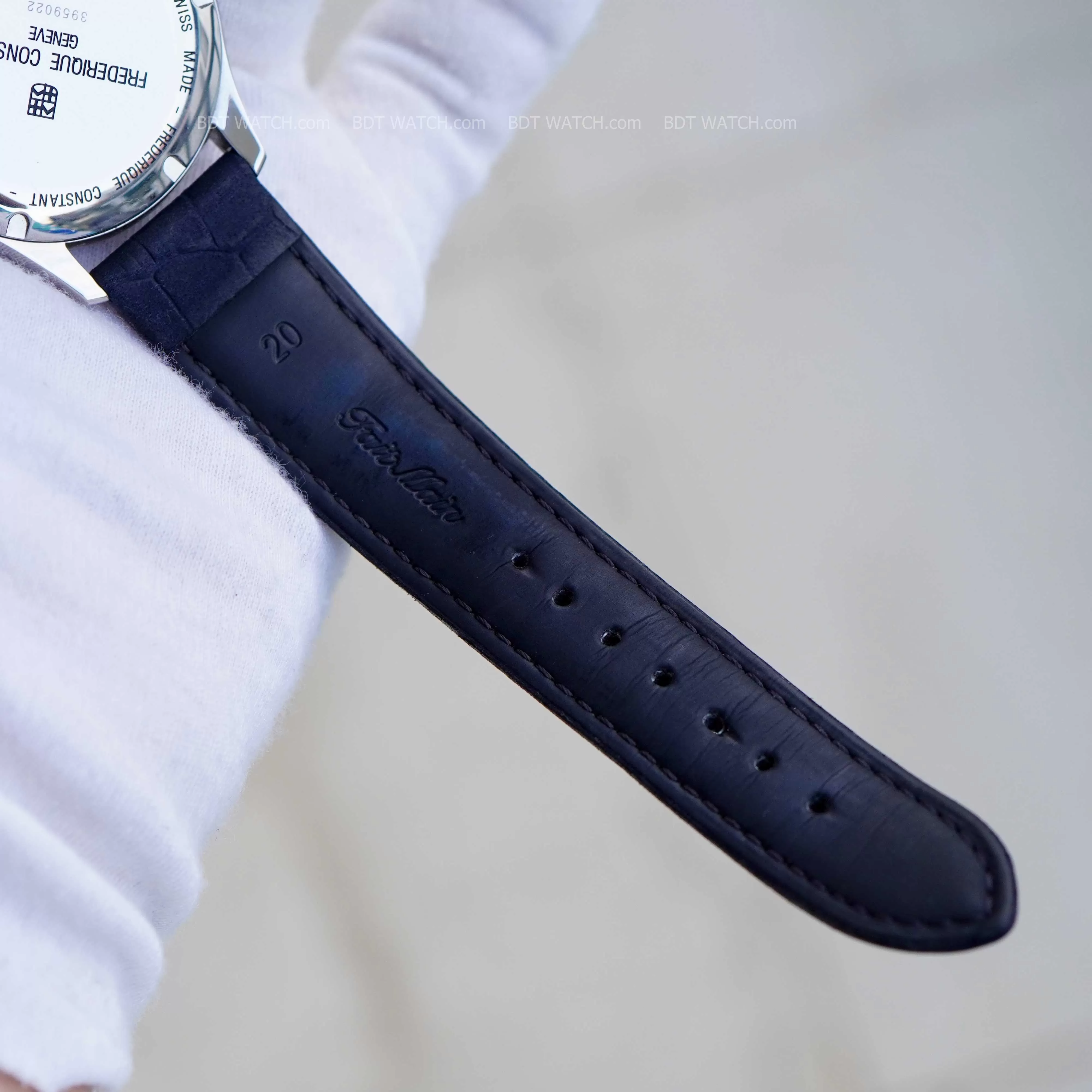 Đồng Hồ Frederique Constant FC-303NN5B6 FC303NN5B6 Used ( Qua Sử Dụng )