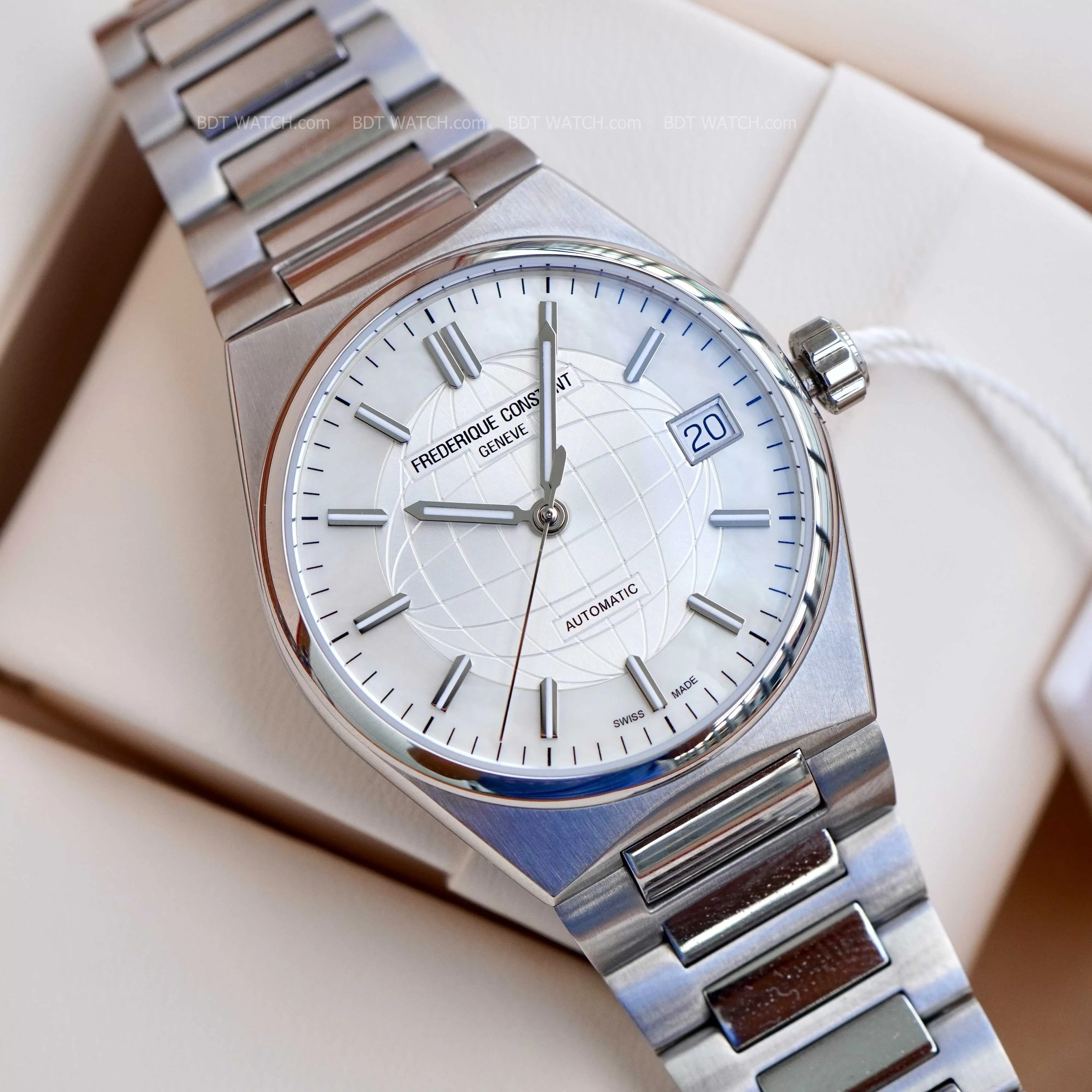 Đồng Hồ Nữ Frederique Constant Highlife Ladies Automatic FC-303MPW2NH6B FC303MPW2NH6B