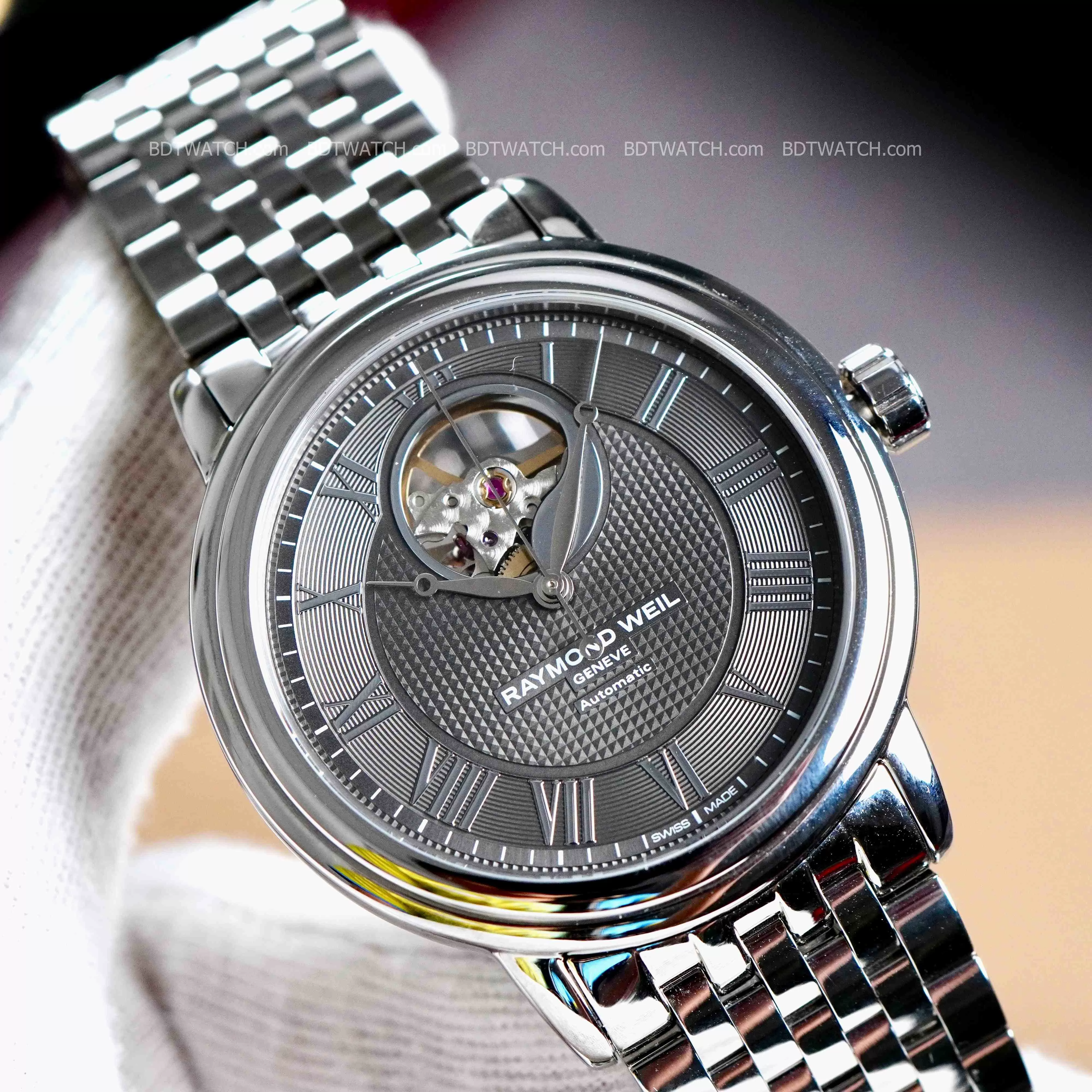 Đồng Hồ Raymond Weil Maestro Open Heart 2827-ST-00608 2827ST00608