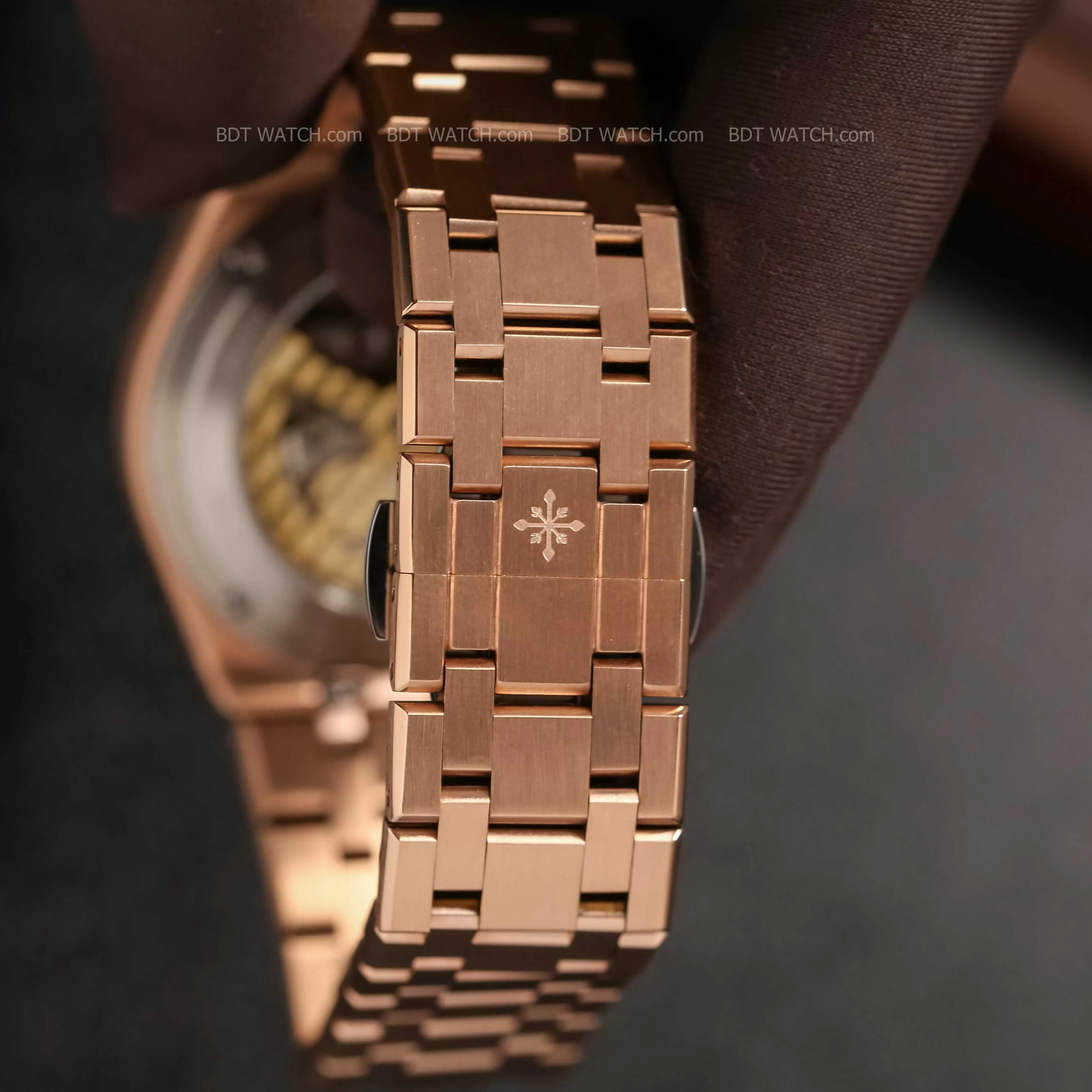 Đồng Hồ Alexander Ferros 3062R ( 3062R/08 )