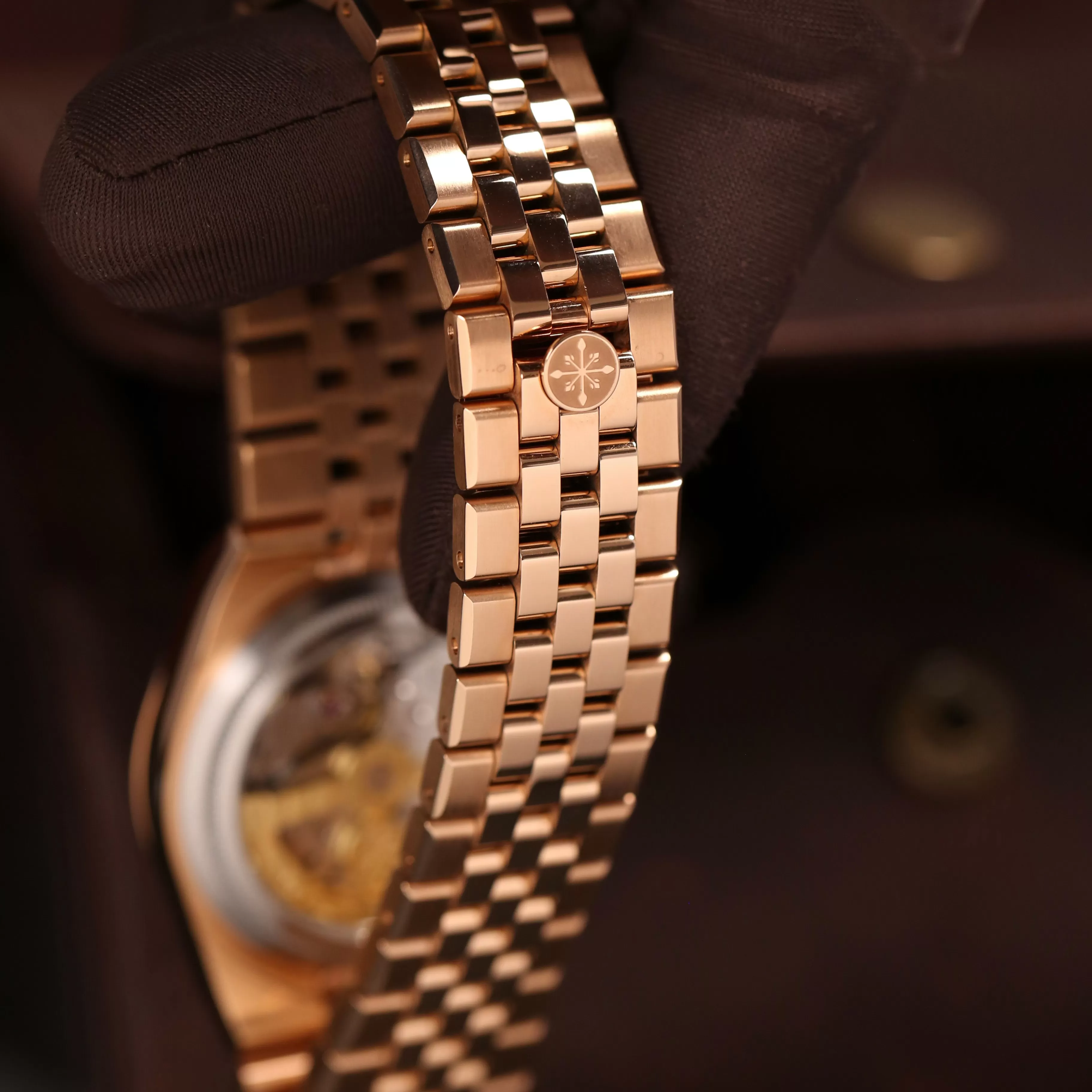 Đồng Hồ Alexander Ferros 8181R ( 8181R/02 )