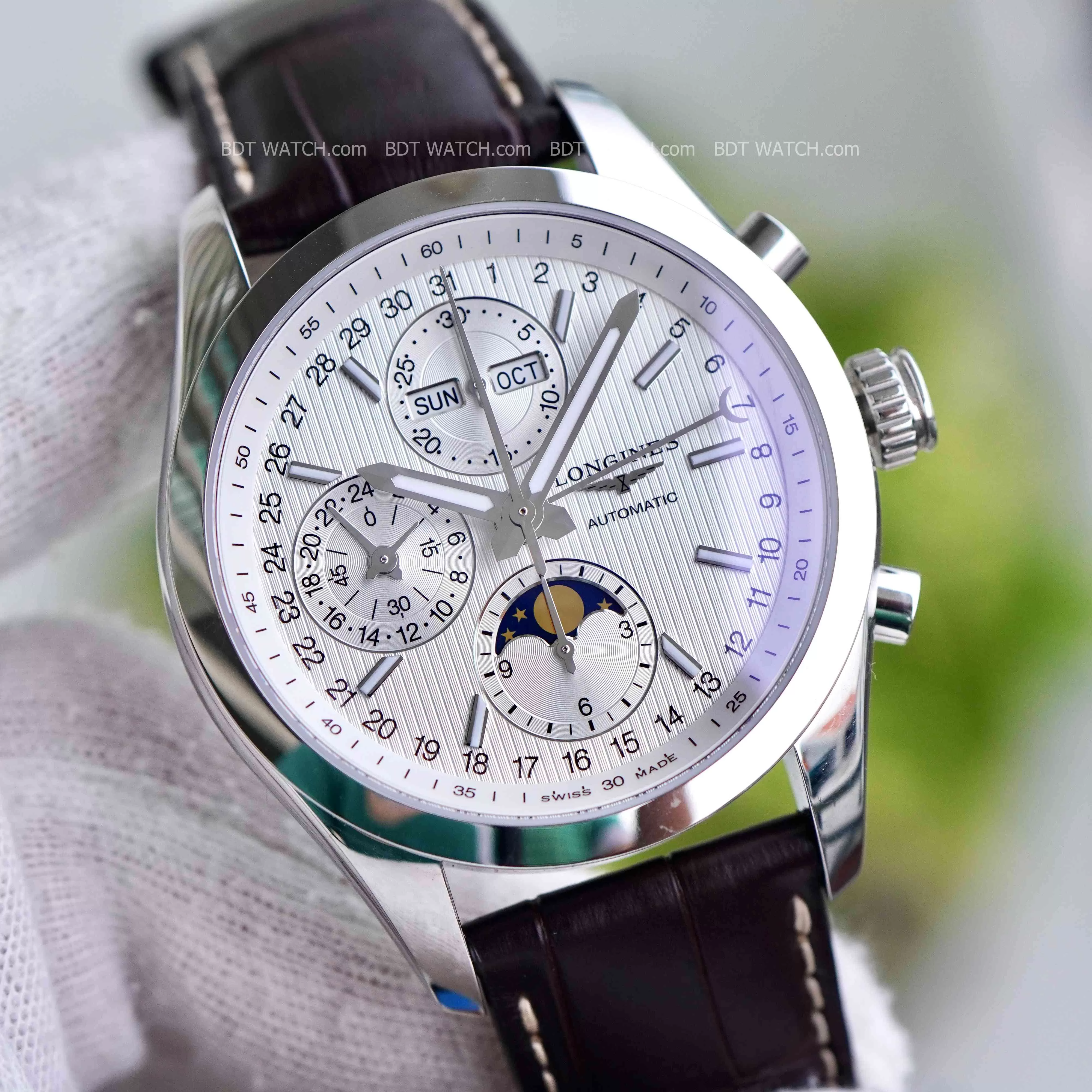 Đồng hồ Longines Conquest Chronograph Moonphase L2.798.4.72.3 L27984723