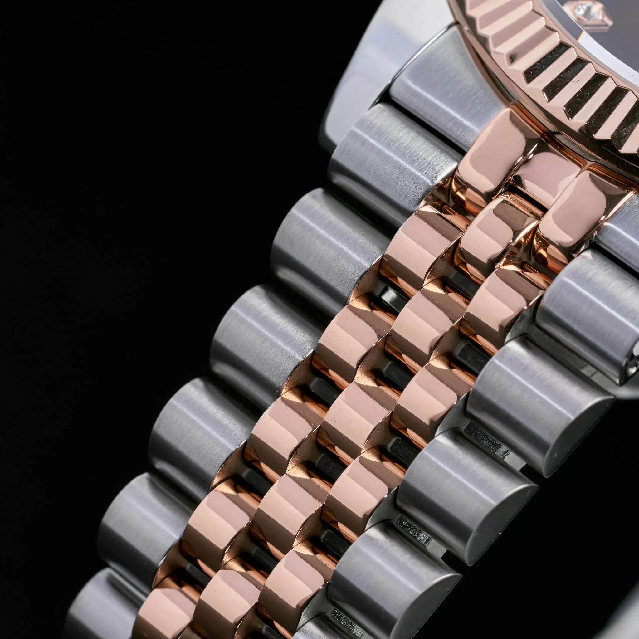 Đồng Hồ Alexander Ferros 8032D ( 8032D/05 )