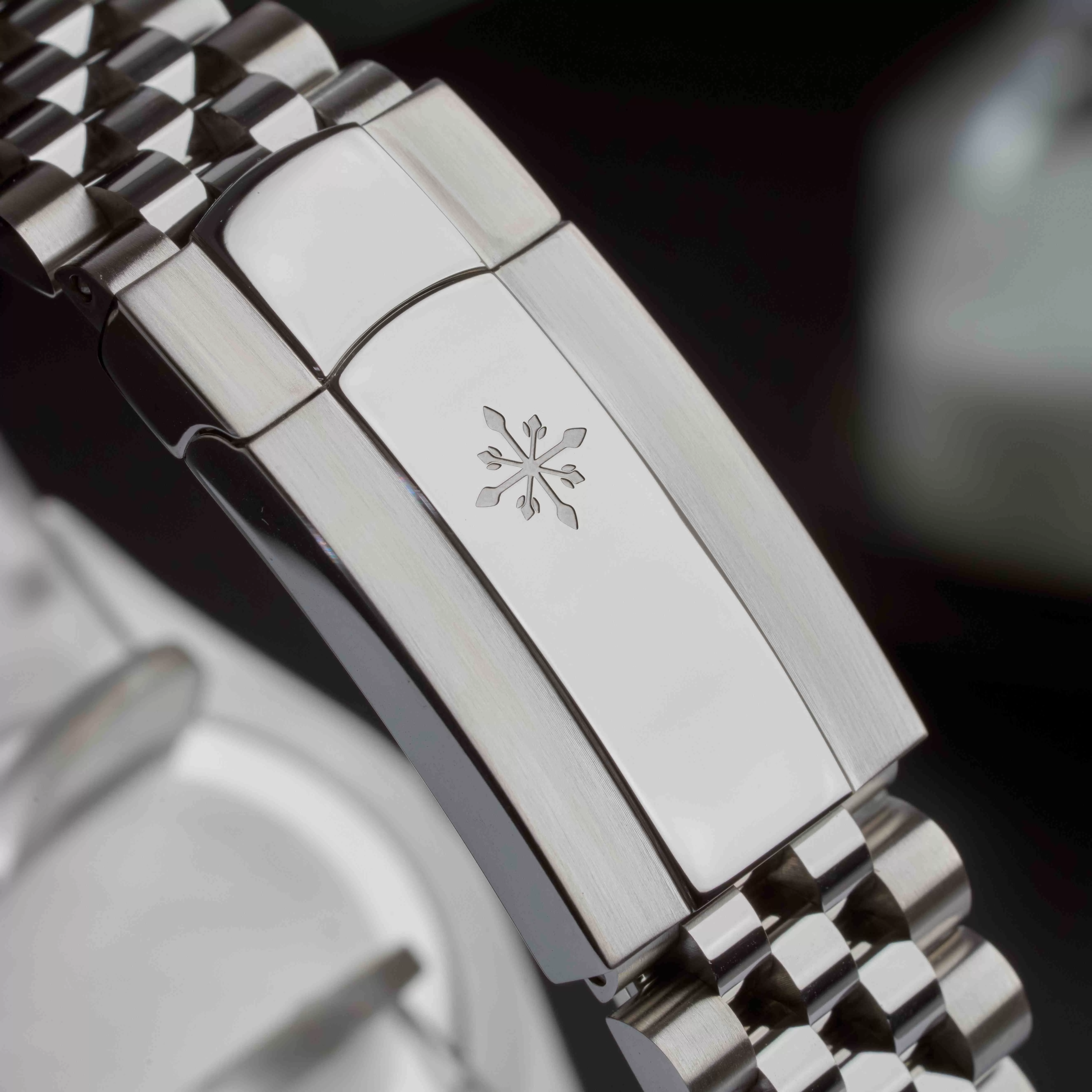 Đồng Hồ Alexander Ferros 8232S ( 8232S/02 )