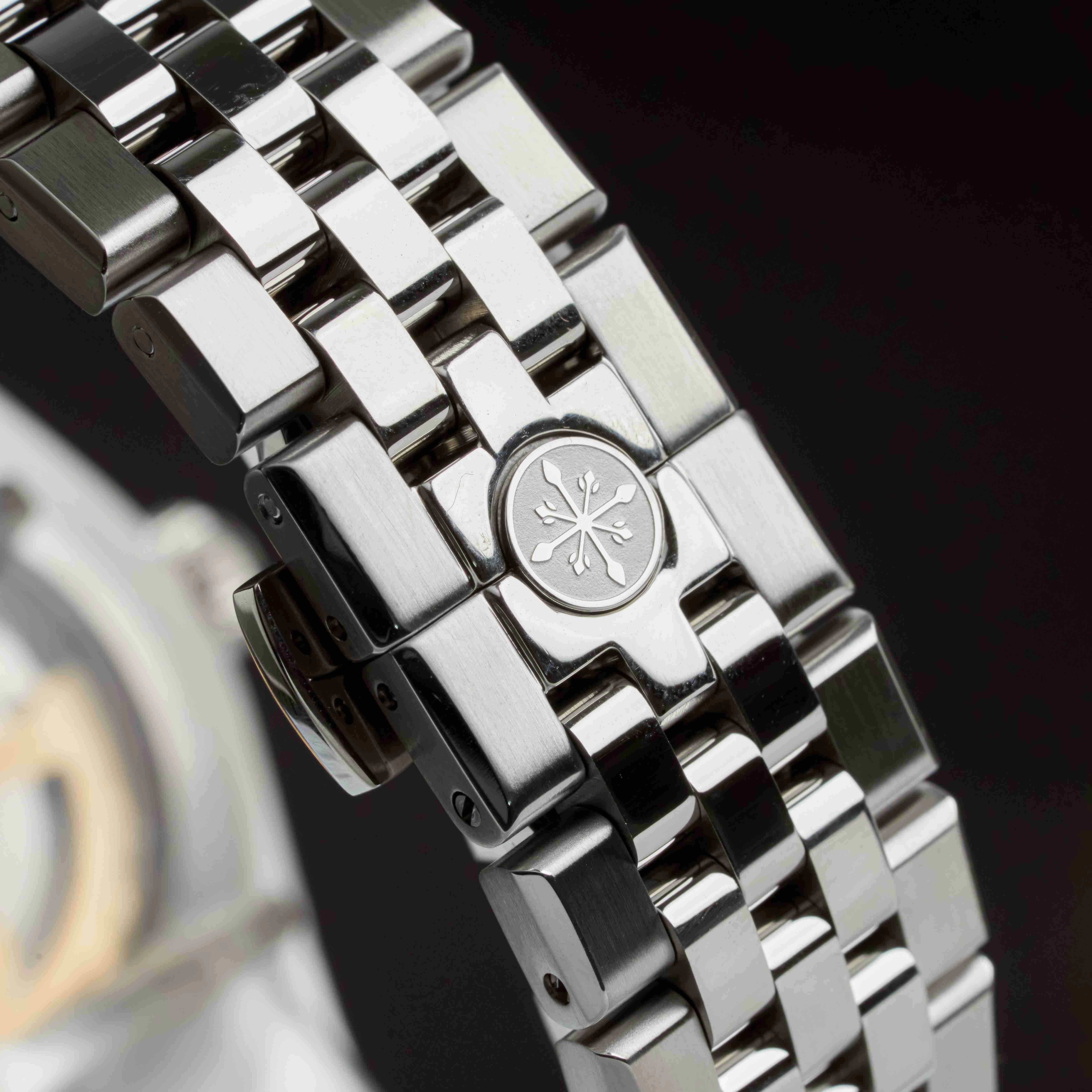 Đồng Hồ Alexander Ferros 8272S ( 8272S/022 )