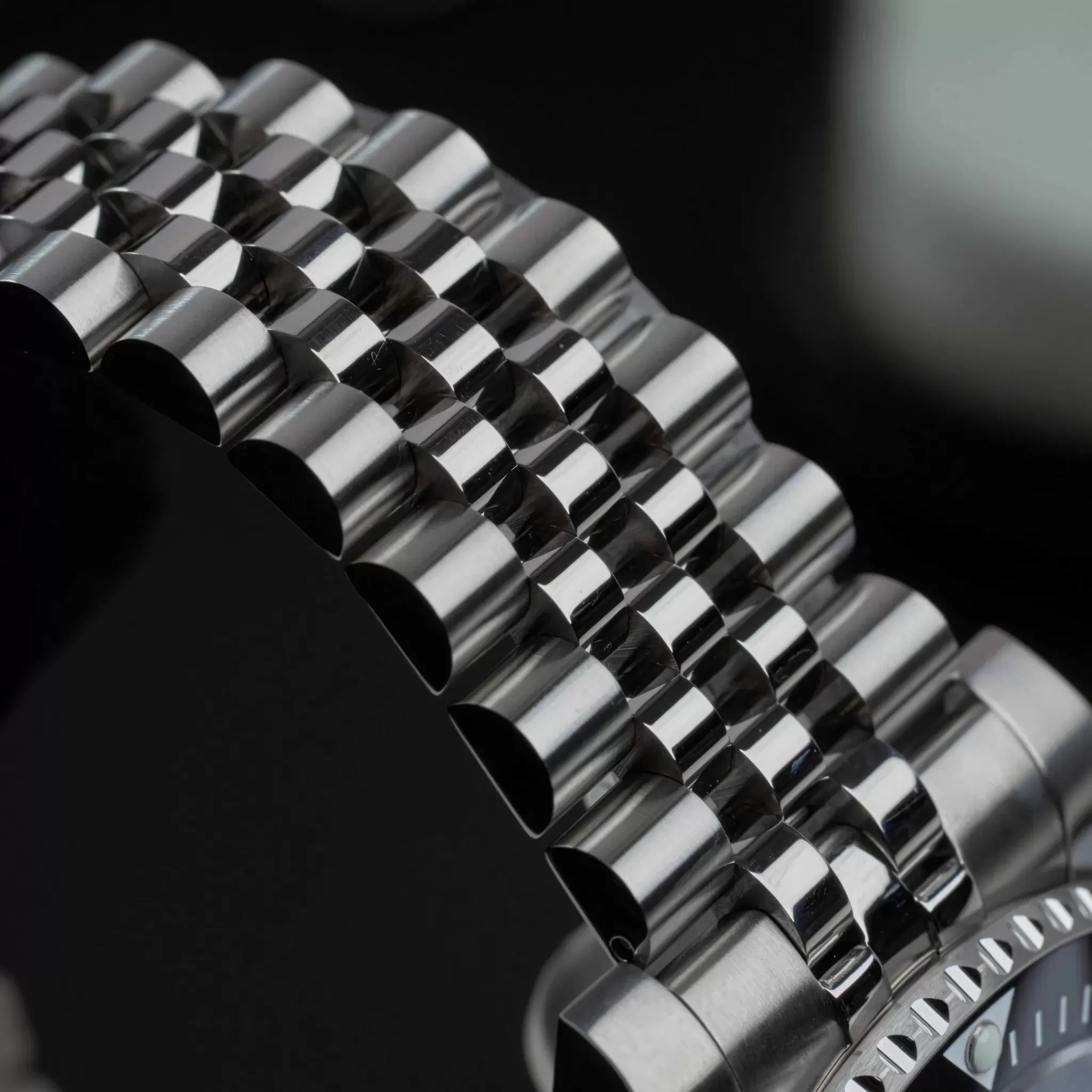 Đồng Hồ Alexander Ferros 8352S ( 8352S/051 )