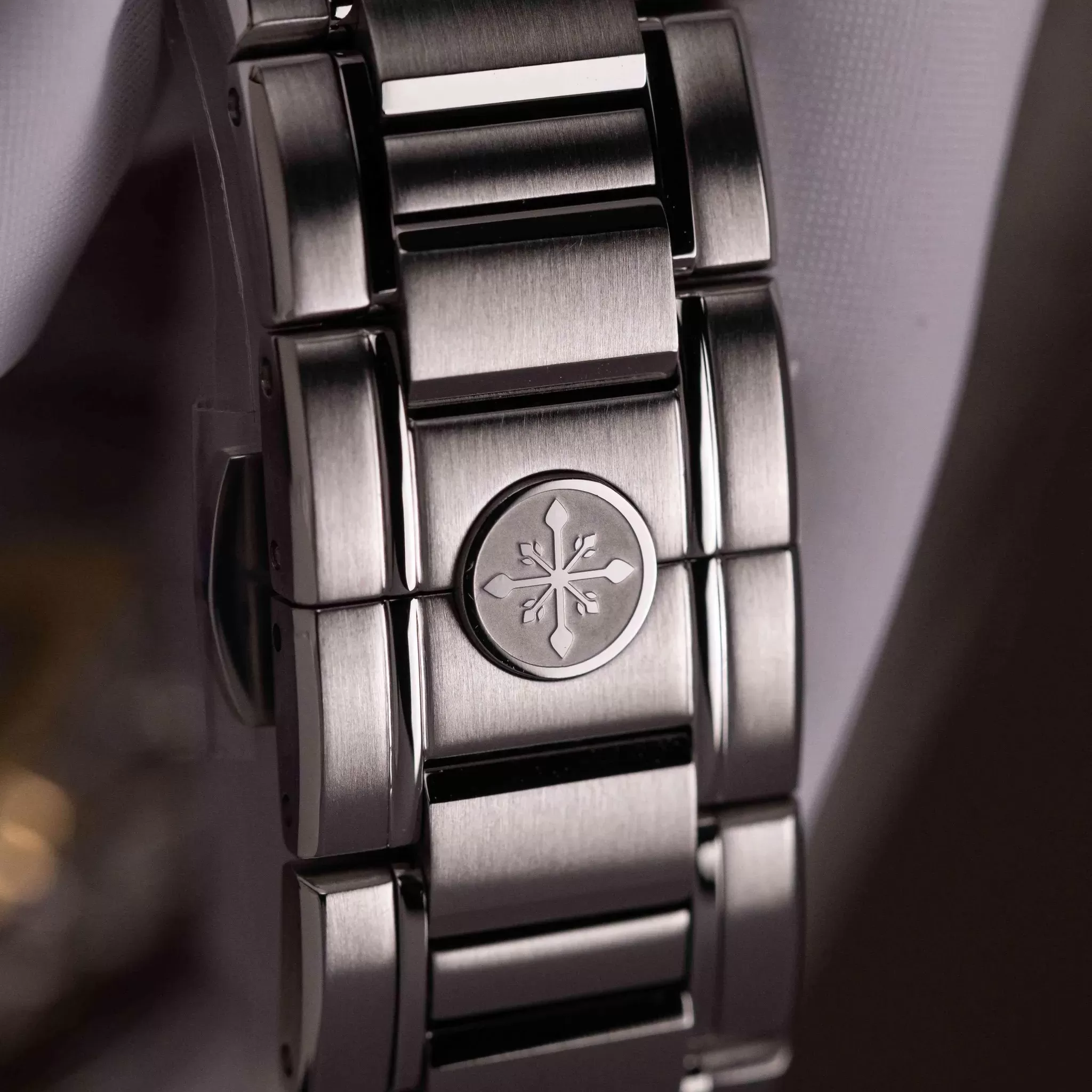 Đồng Hồ Alexander Ferros 9262S ( 9262S/05 )