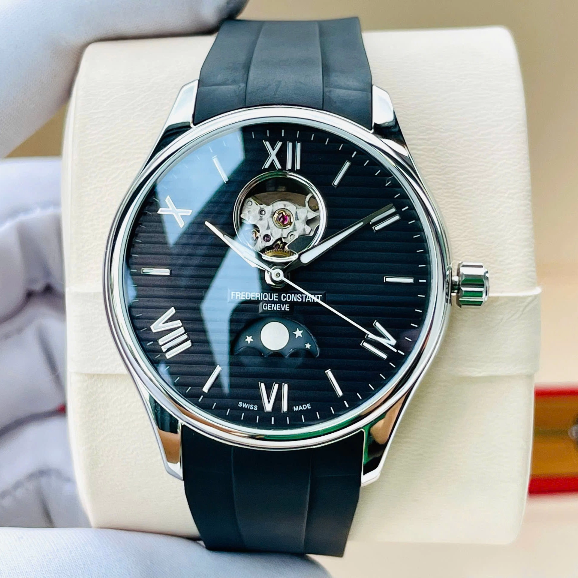 Đồng hồ Frederique Constant Moonphase Heart Beat FC-320DGS5B6