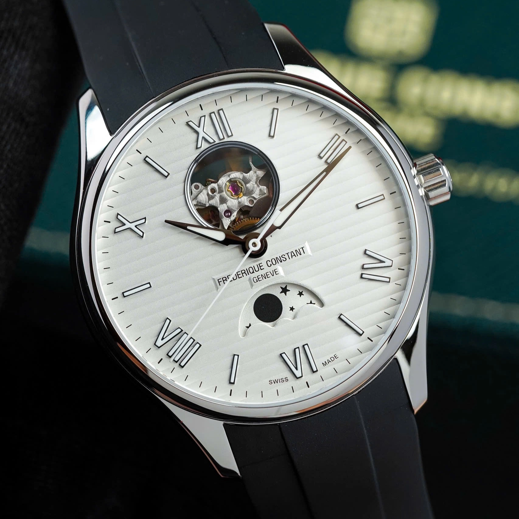 Đồng hồ Frederique Constant Moonphase Heart Beat FC-320SS5B6
