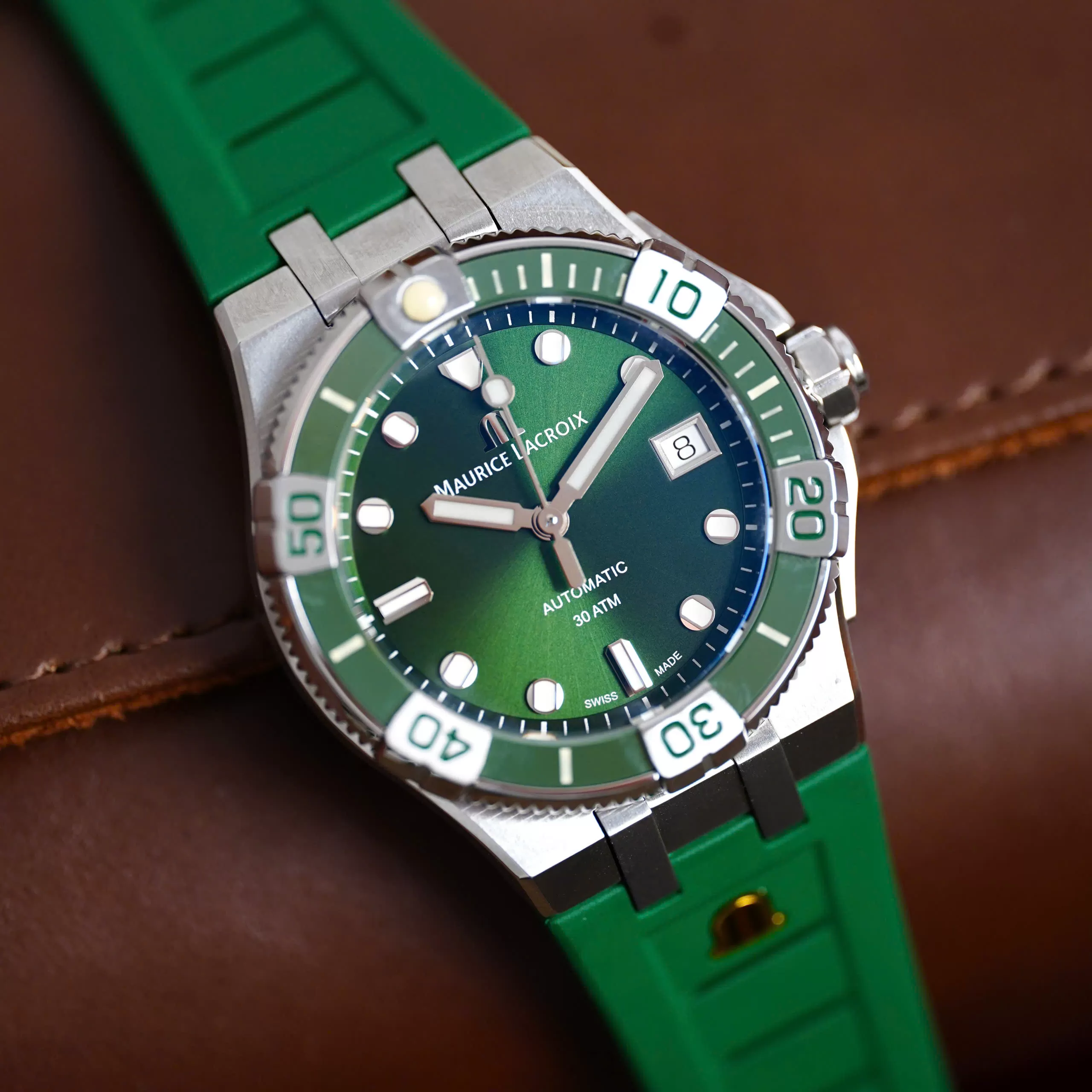 Đồng Hồ Maurice Lacroix Aikon Venturer AI6057-SSL50-630-5 ( AI6057SSL506305 )