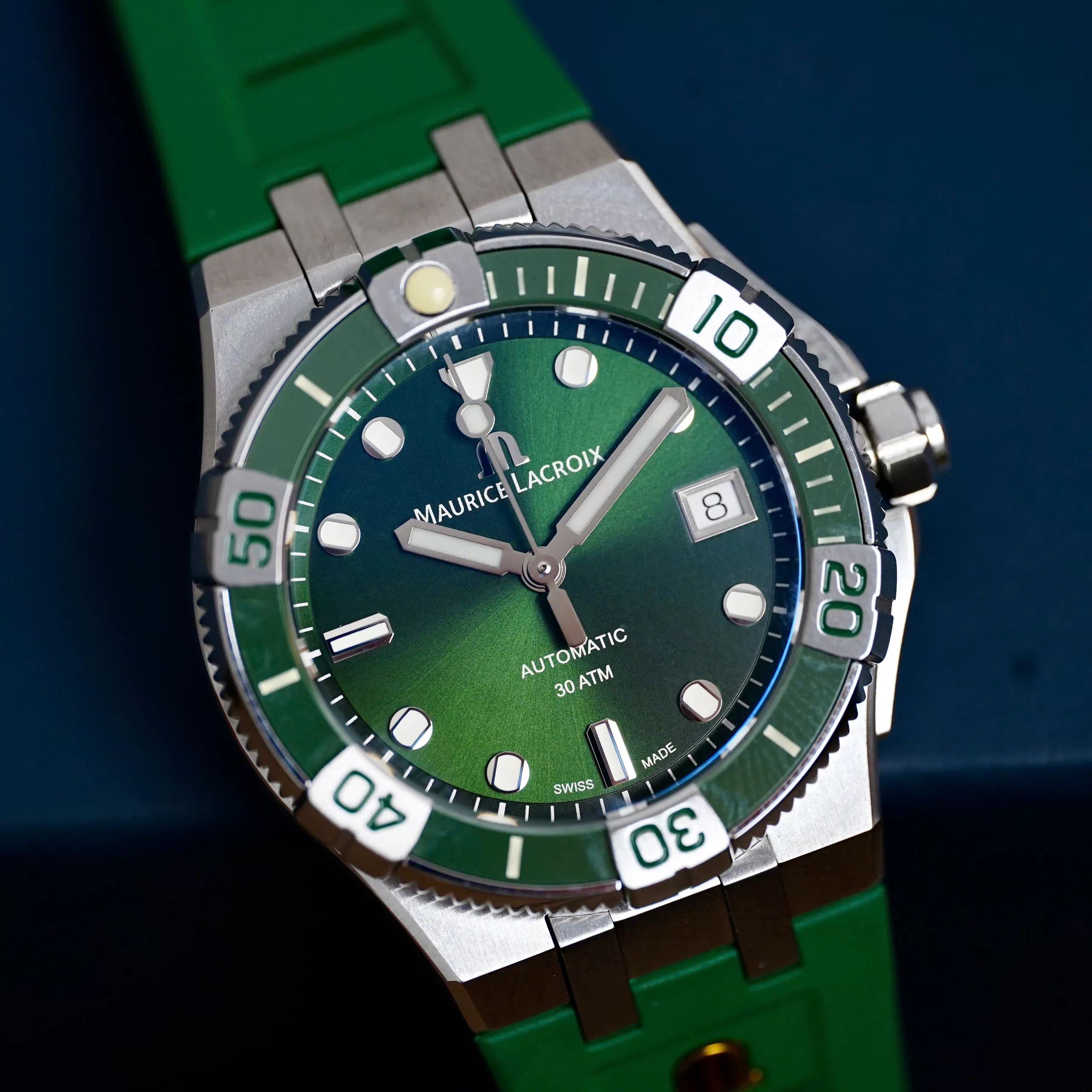 Đồng Hồ Maurice Lacroix Aikon Venturer AI6057-SSL50-630-5 ( AI6057SSL506305 )