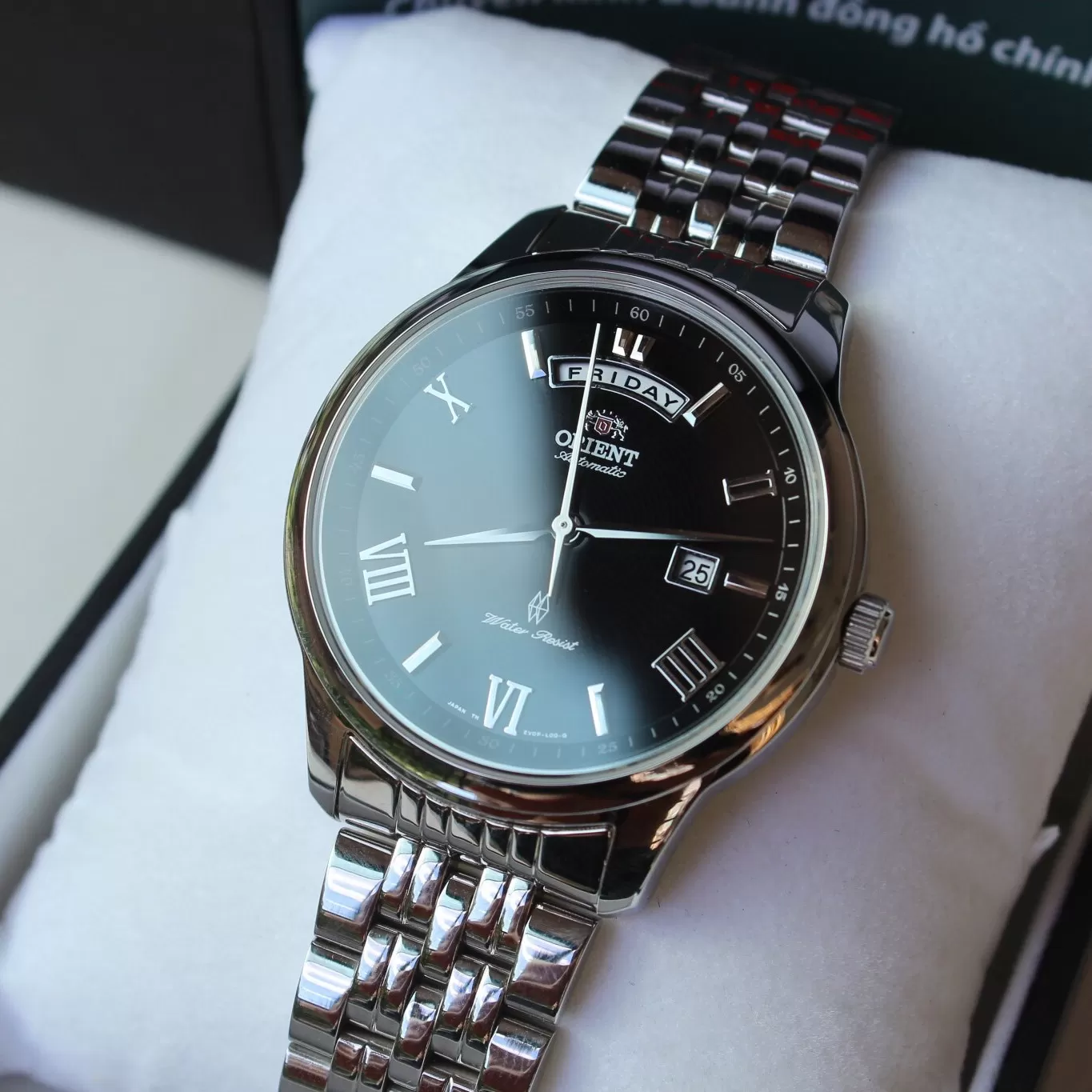 Đồng hồ Orient SEV0P002BH