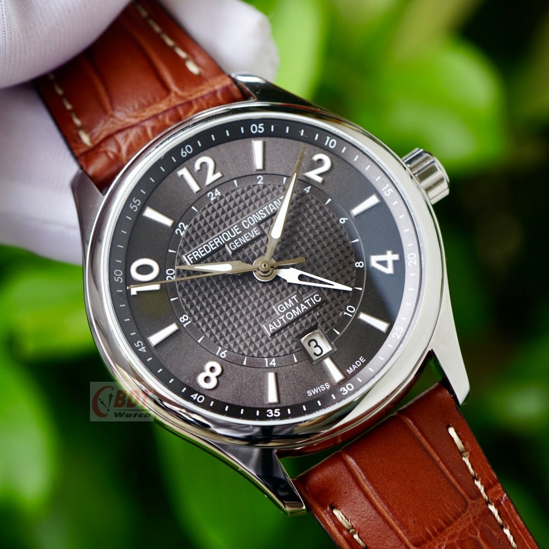 Frederique constant hotsell runabout gmt