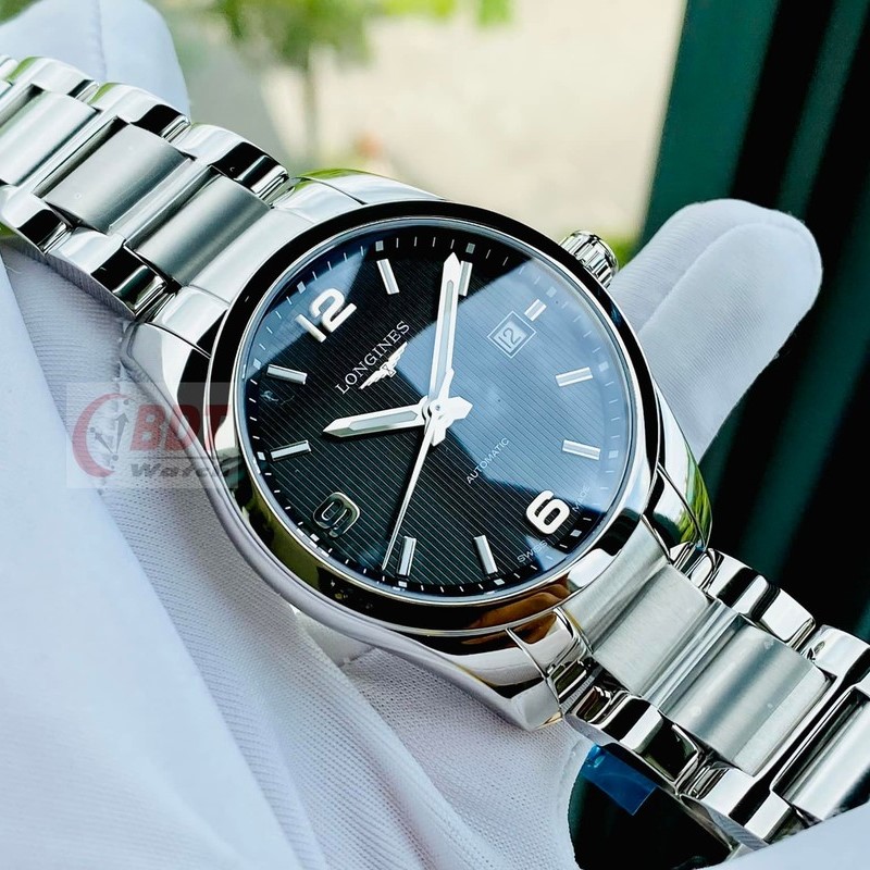 ng H Longines Conquest Classic Automatic L2.785.4.56.6