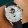 Đồng hồ Frederique Constant Moonphase Heart Beat FC-320SS5B6